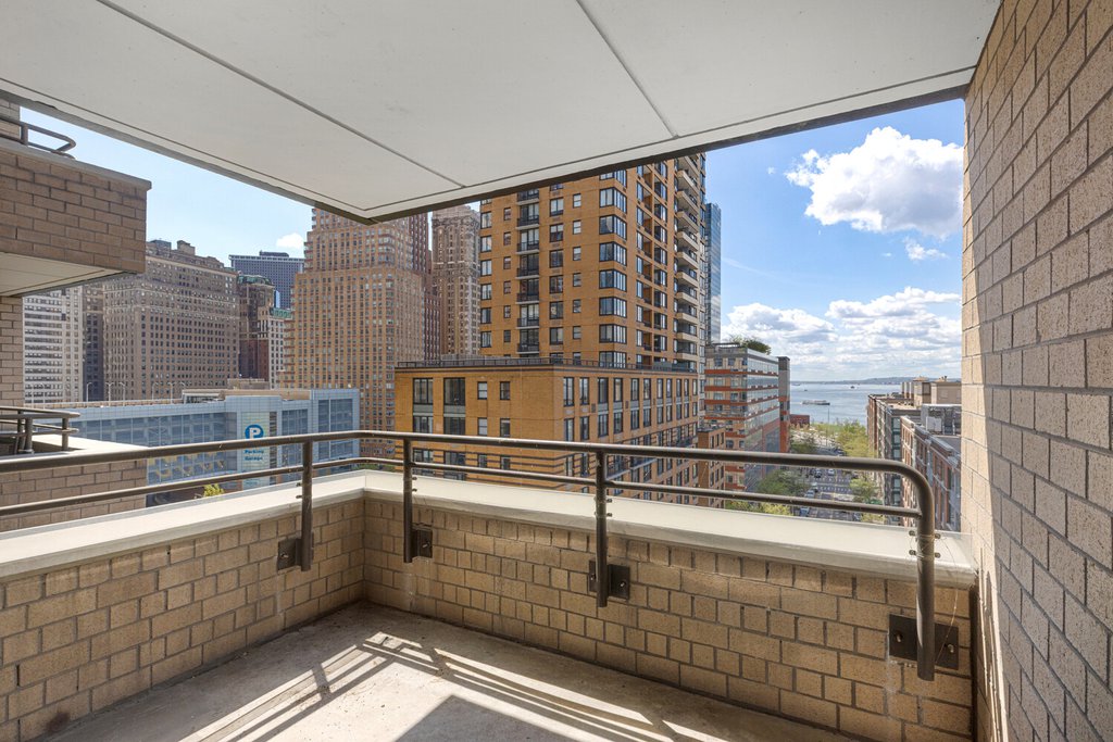 200 Rector Place, Unit 12F photo 10