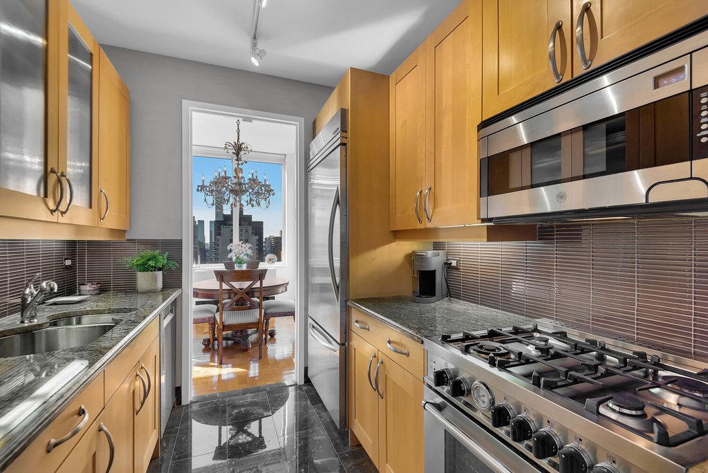 401 East 60th Street, Unit 35B photo 4
