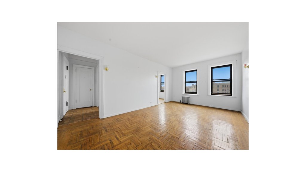 1715 Nelson Avenue, Unit 5D