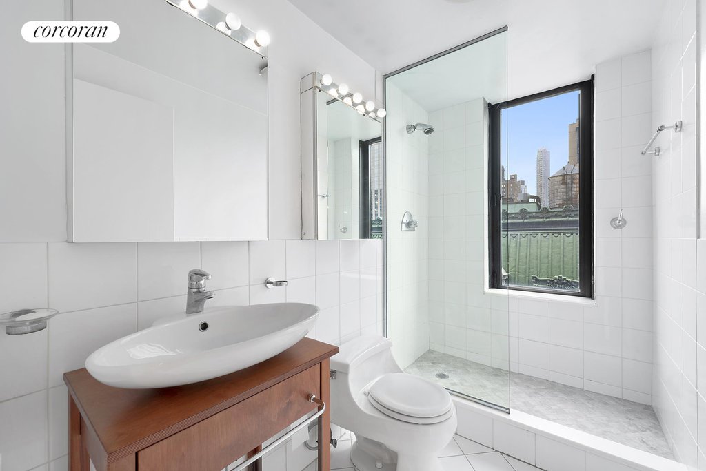 445 Fifth Avenue, Unit 16F photo 5