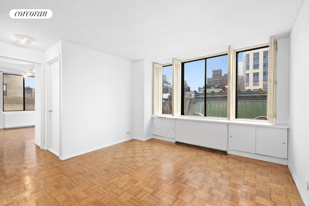 445 Fifth Avenue, Unit 16F photo 6