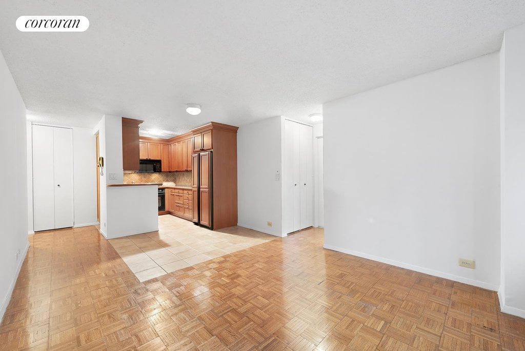 445 Fifth Avenue, Unit 16F photo 8