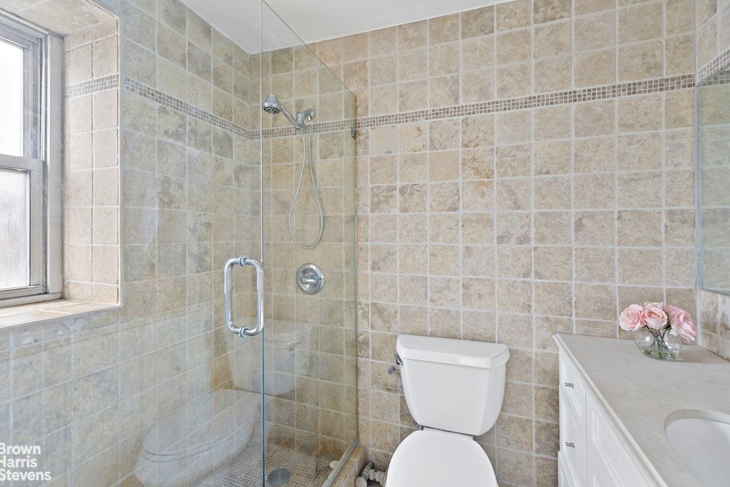 251 East 32nd Street, Unit 12F photo 7