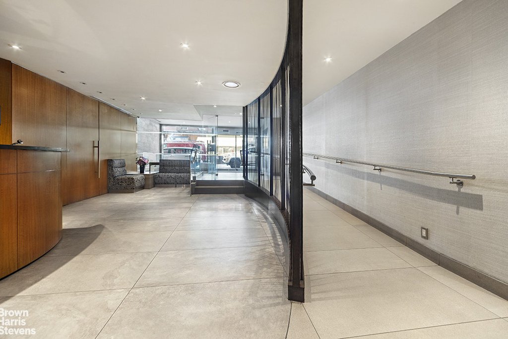 251 East 32nd Street, Unit 12F photo 12