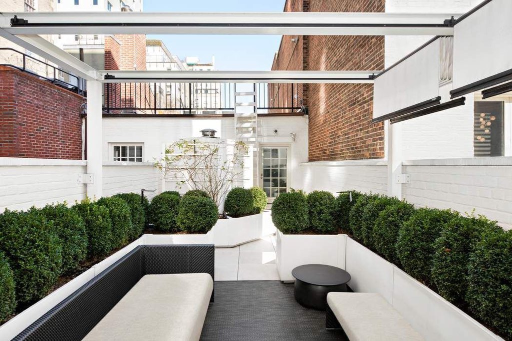 10 East 73rd Street – For Sale photo 3