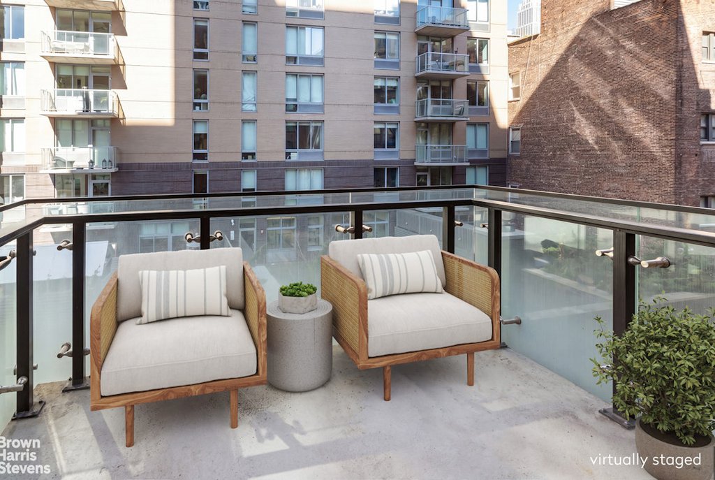 261 West 25th Street, Unit 4E photo 4