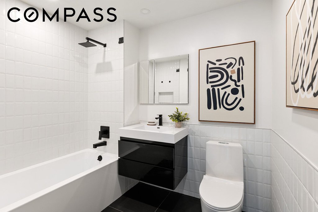 458 East 25th Street, Unit 106 photo 4