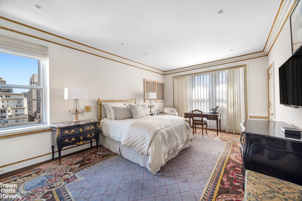 983 Park Avenue, Unit 12C photo 5