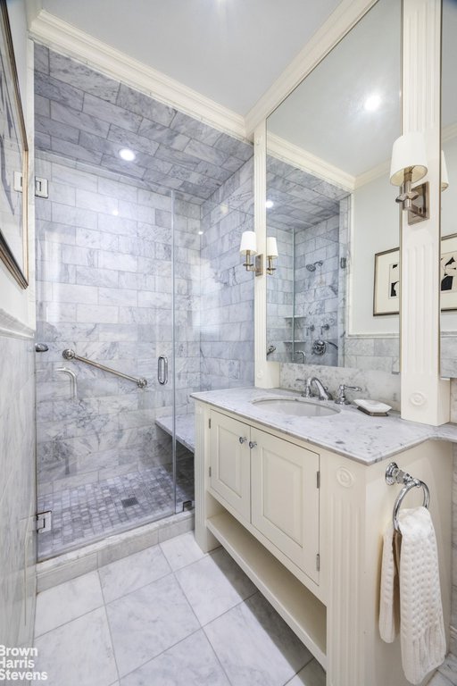 983 Park Avenue, Unit 12C photo 6