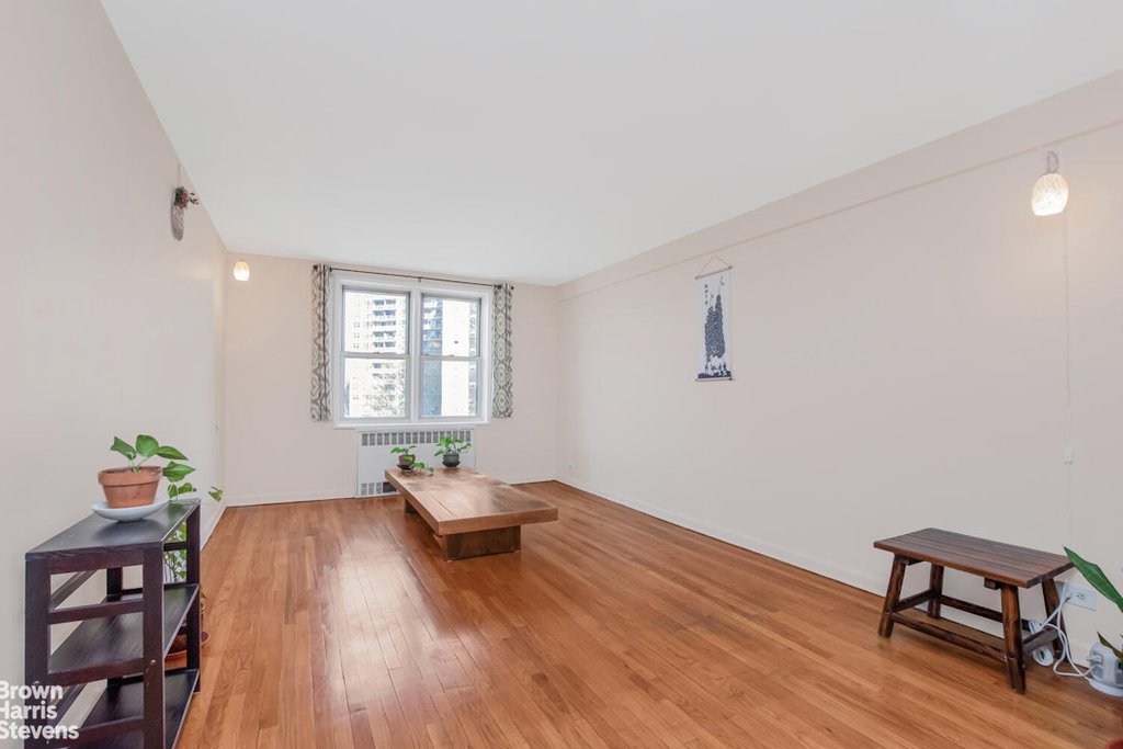 5645 Netherland Avenue, Unit 6E photo 6