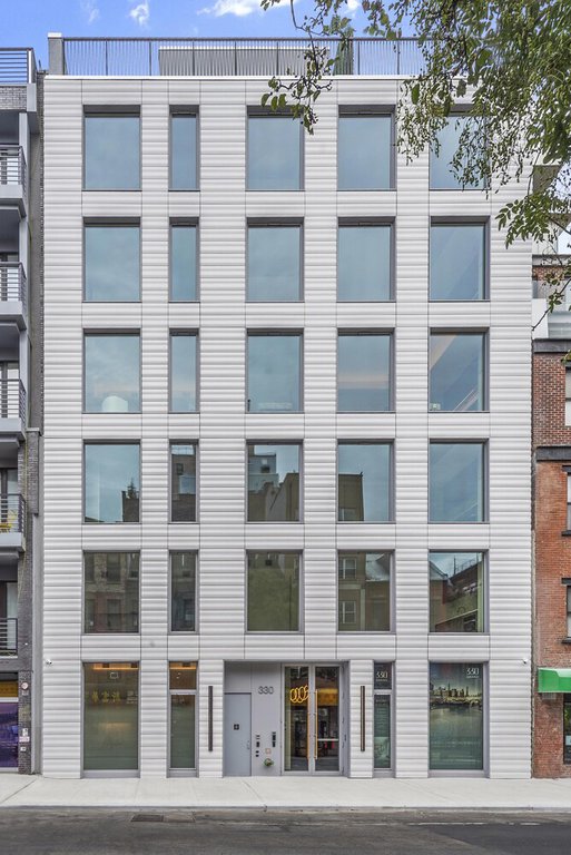 330 Grand Street, Unit 4A photo 13