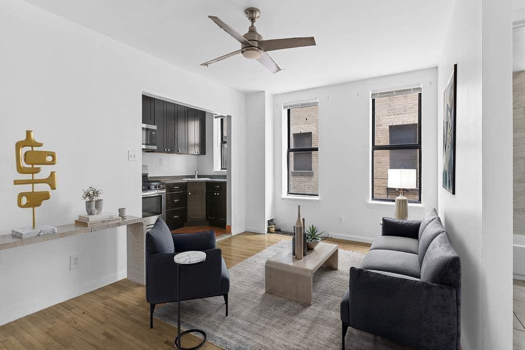 571-579 Academy Street, Unit 3B