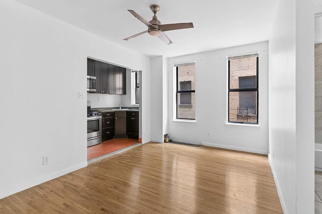 571-579 Academy Street, Unit 3B photo 3