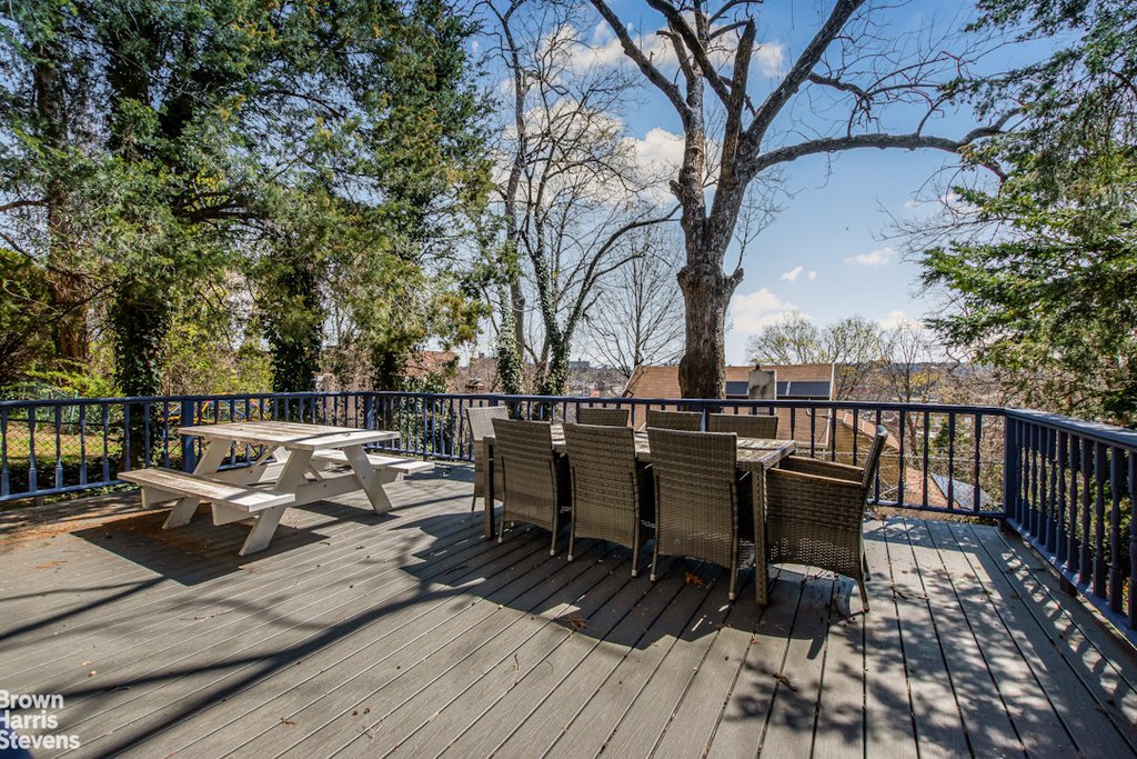 2768 Netherland Avenue – For Sale photo 4