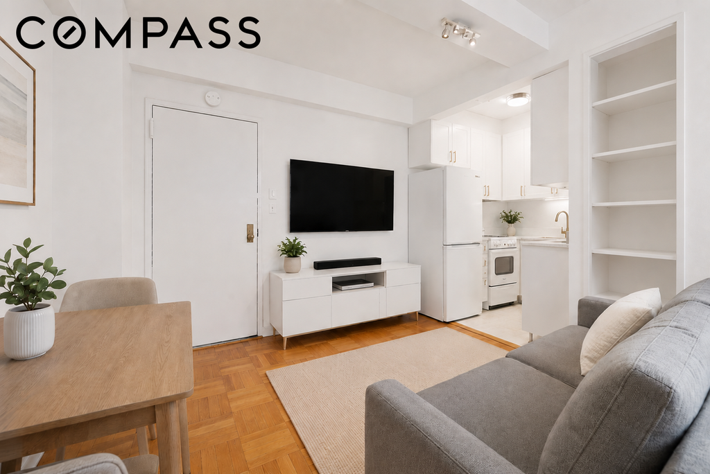 225 Central Park West, Unit 619 photo 2