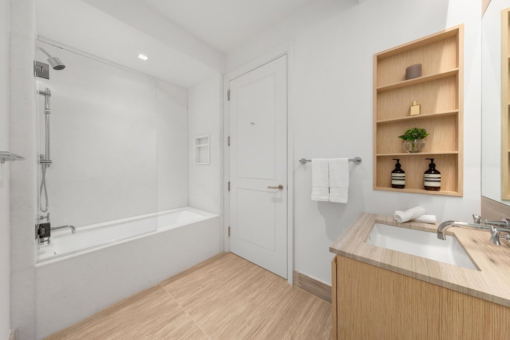 1 Wall Street, Unit 3011 photo 9