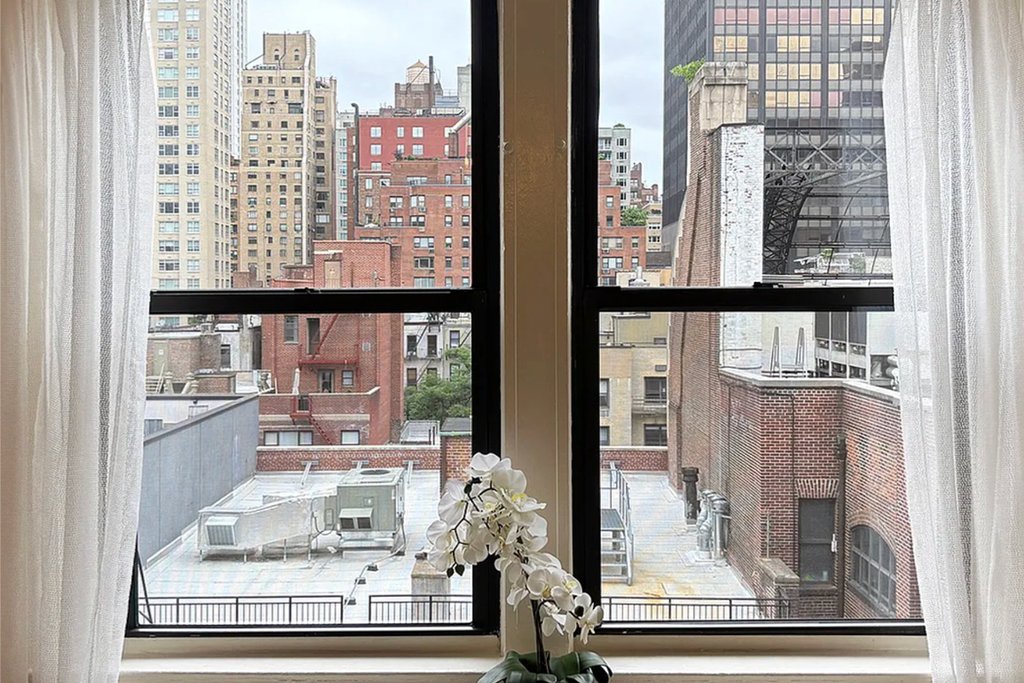 333 East 53rd Street, Unit 9N photo 10