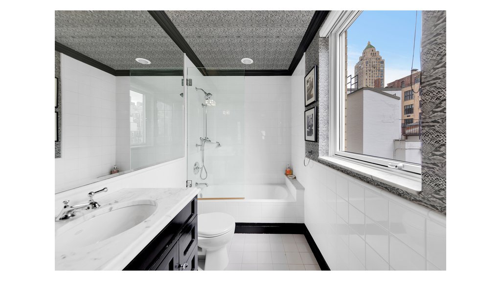 930 Fifth Avenue, Unit 8F photo 9