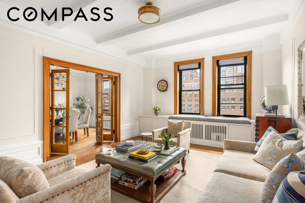 119 West 71st Street, Unit 9B photo 2