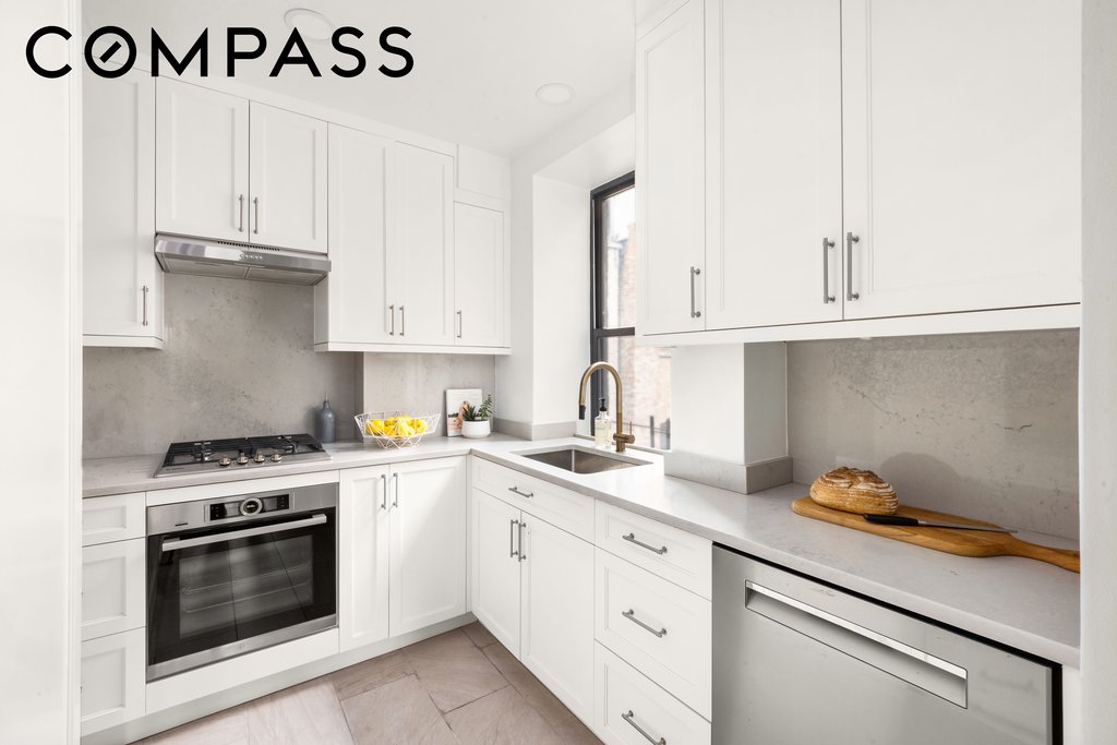 119 West 71st Street, Unit 9B photo 7