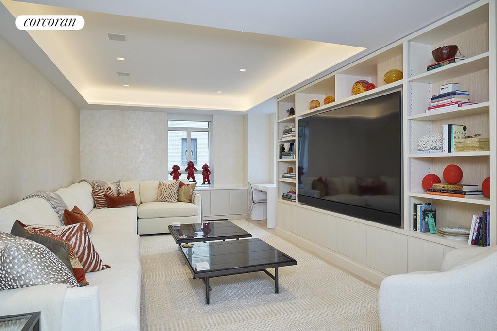 870 Fifth Avenue, Unit 14E photo 13