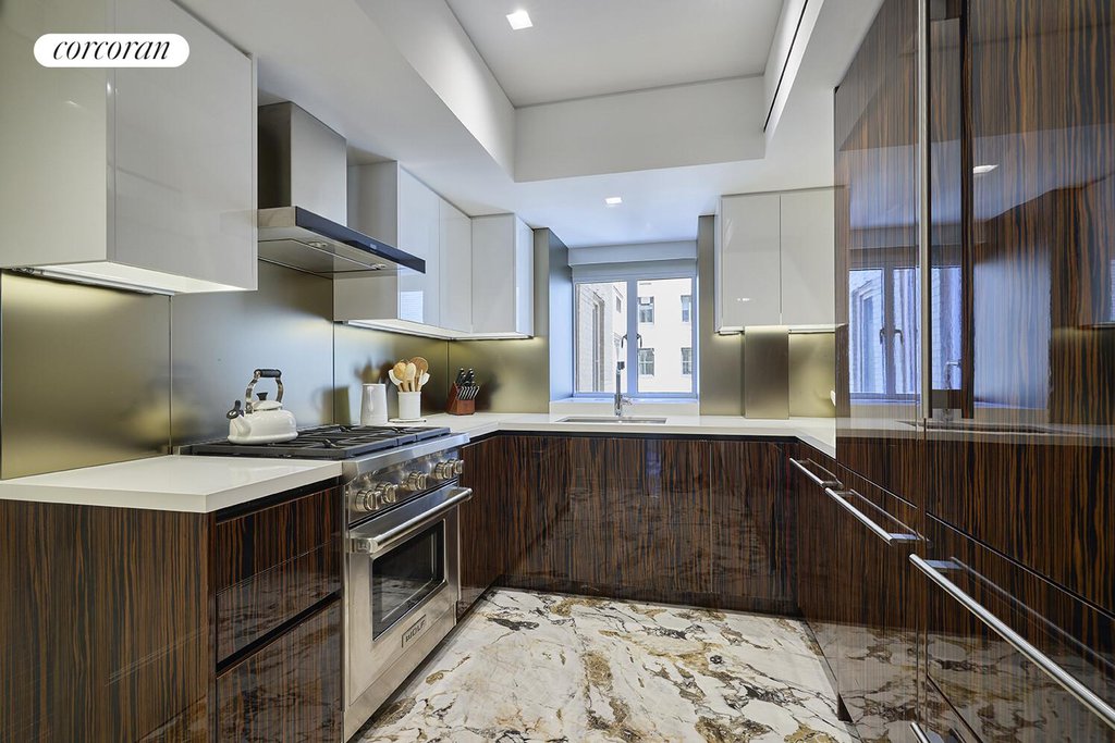 870 Fifth Avenue, Unit 14E photo 16