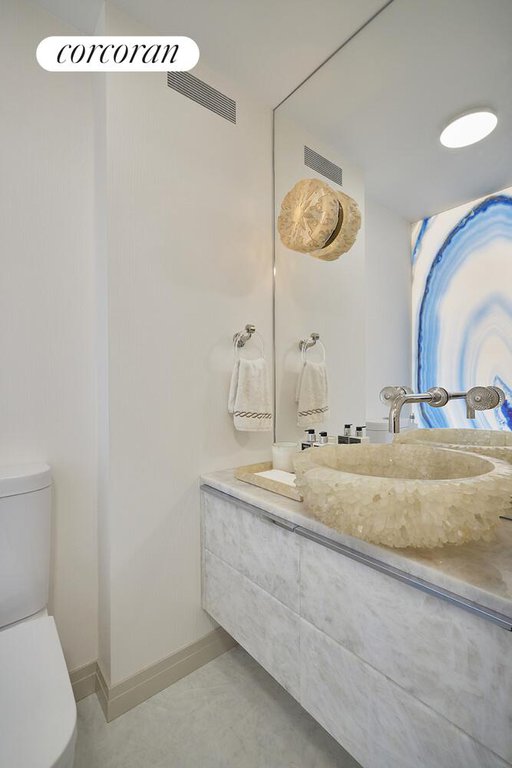 870 Fifth Avenue, Unit 14E photo 17