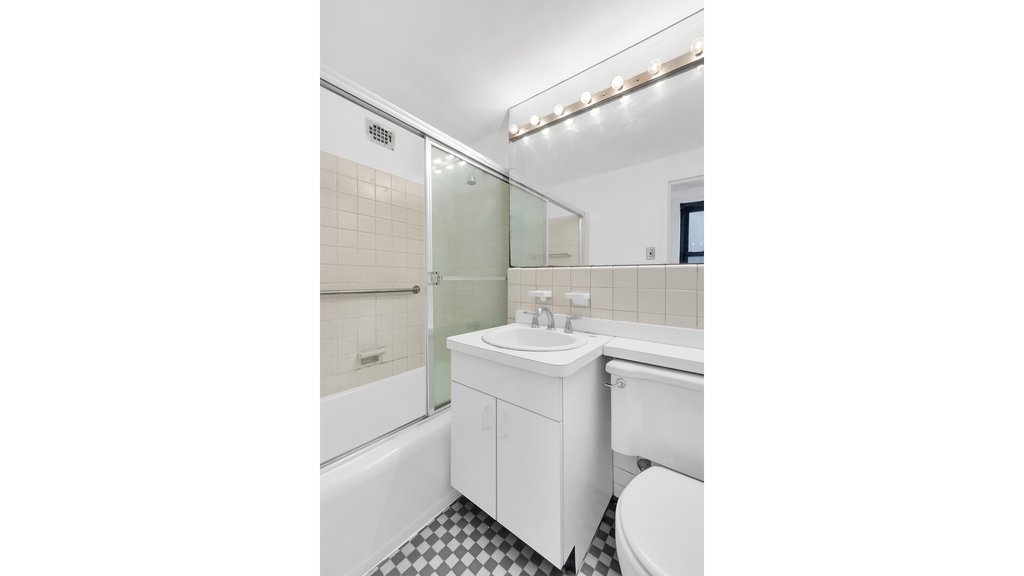 305 East 72nd Street, Unit 11IS photo 6
