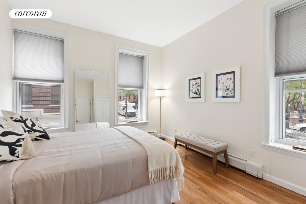 372 Convent Avenue, Unit 1B photo 5