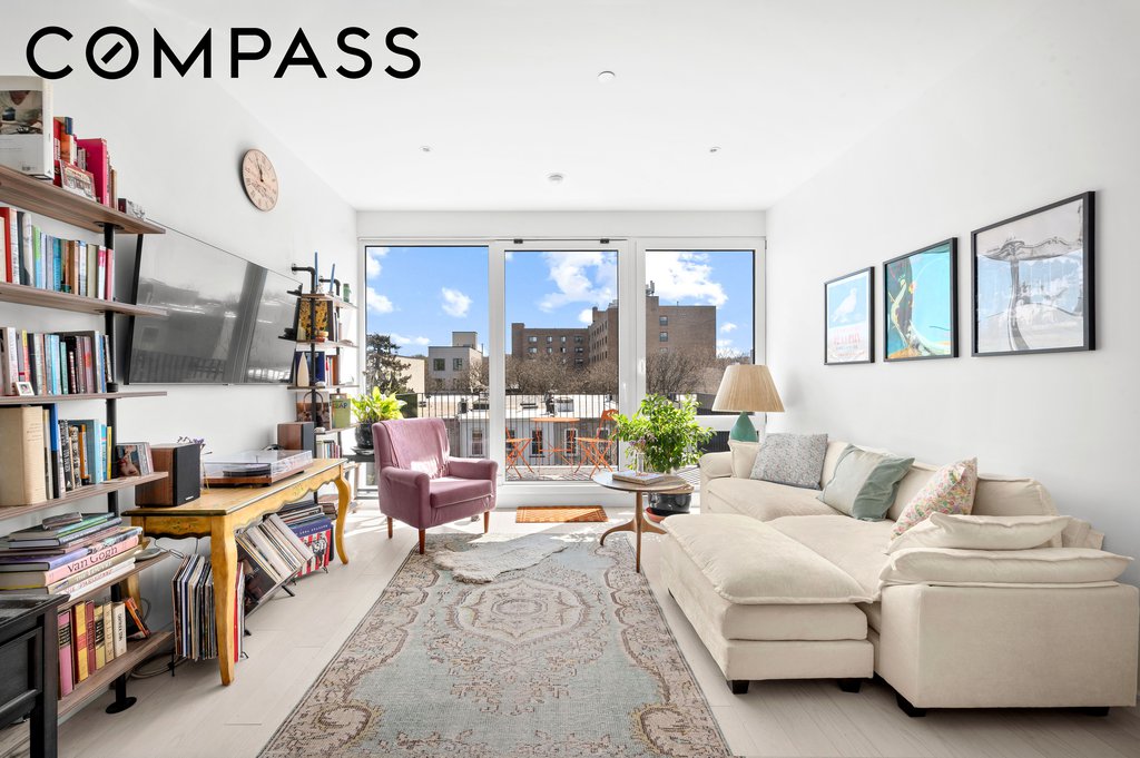 112 Cooper Street, Unit 4B
