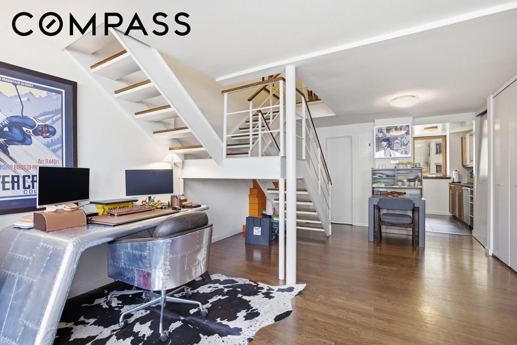 305 Second Avenue, Unit 518 photo 5