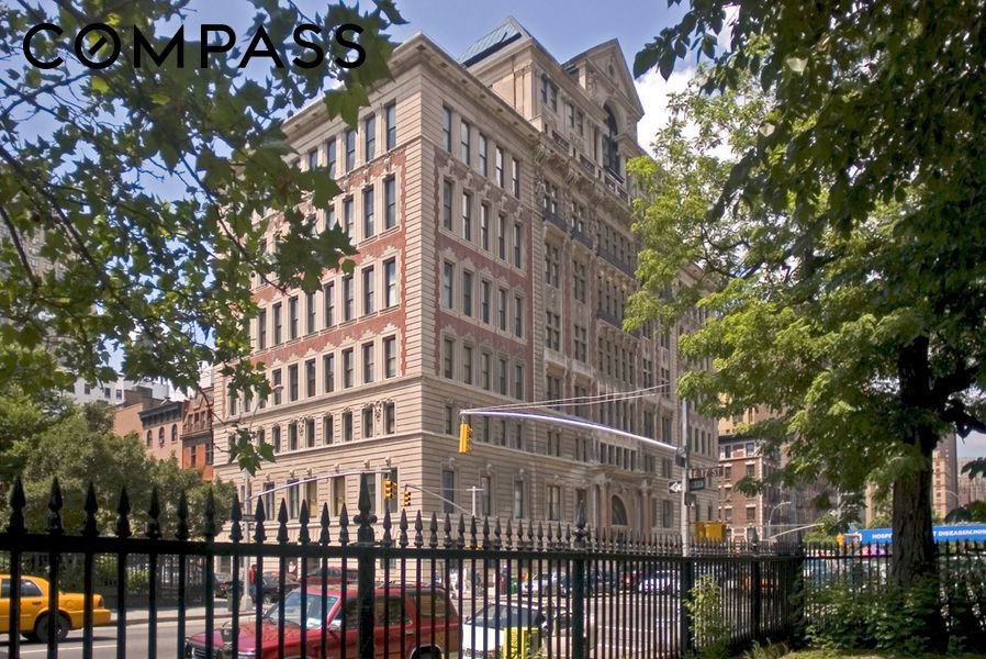 305 Second Avenue, Unit 518 photo 10