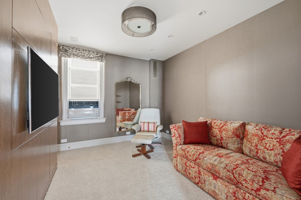 91 Central Park West, Unit 14C photo 10