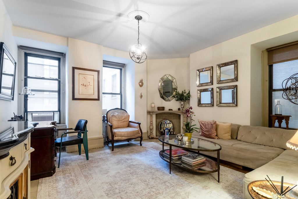 205 West 57th Street, Unit 2CB