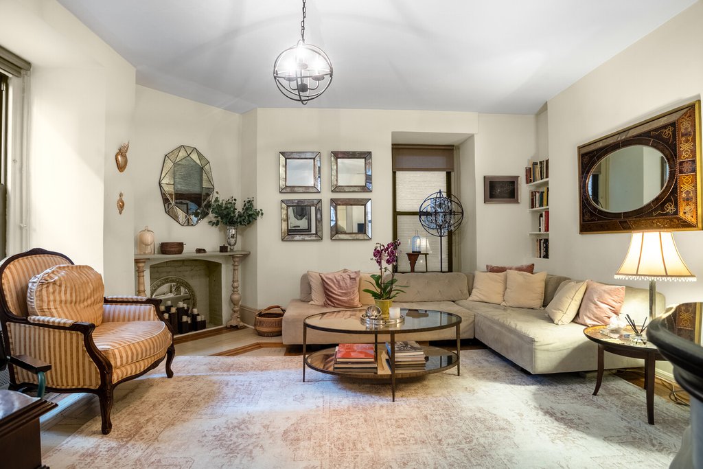 205 West 57th Street, Unit 2CB photo 2