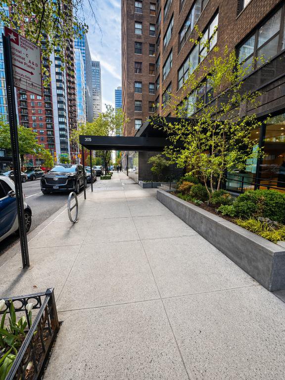 305 East 40th Street, Unit 3X photo 8
