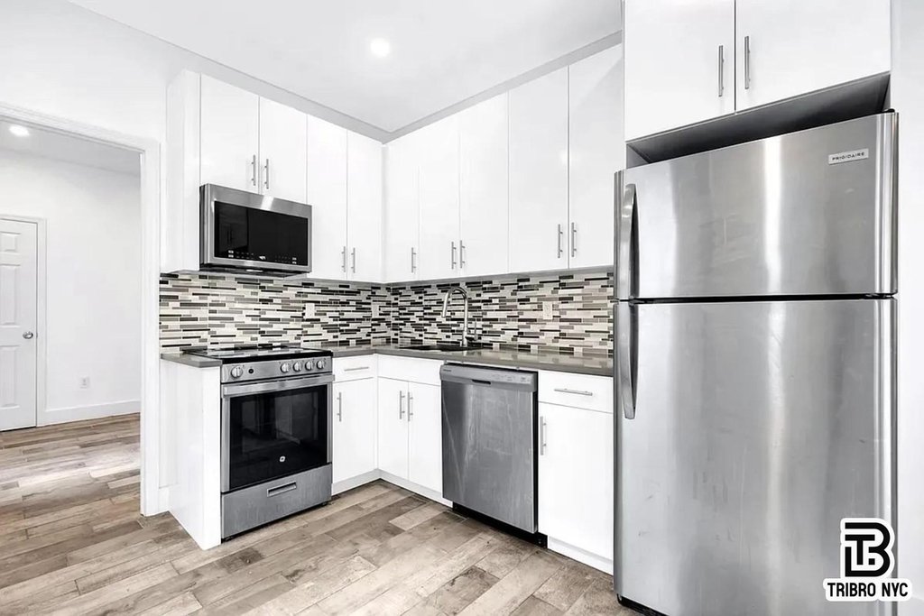 2108 Second Avenue, Unit 1G photo 3
