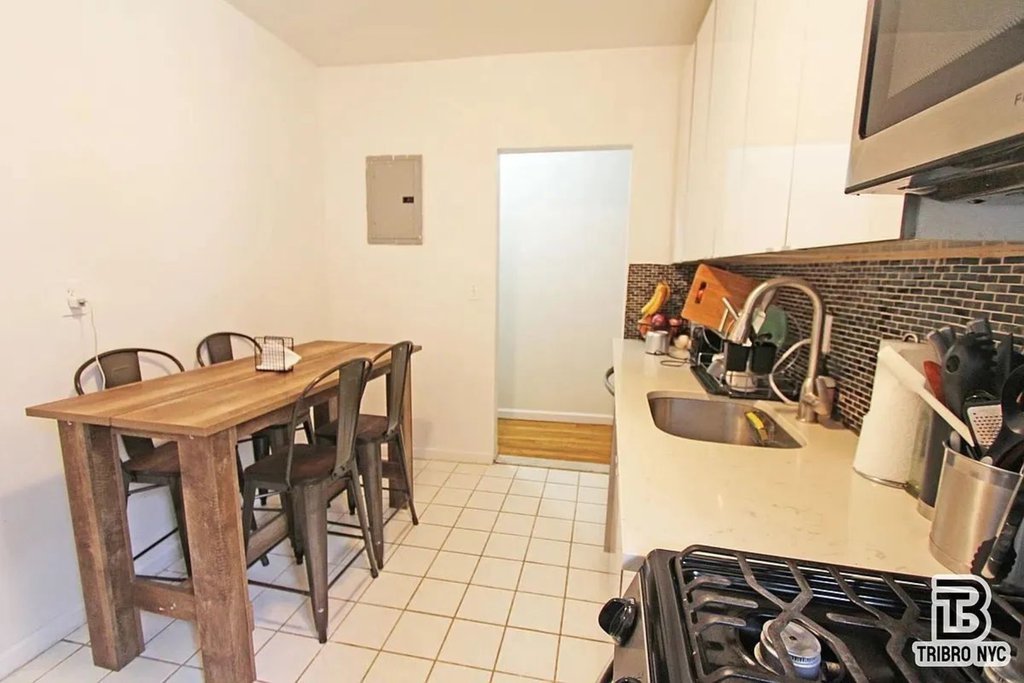 136 Edgecombe Avenue, Unit 5B photo 3