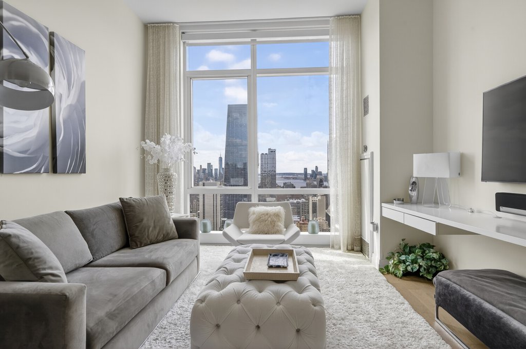 460 West 42nd Street, Unit 53G
