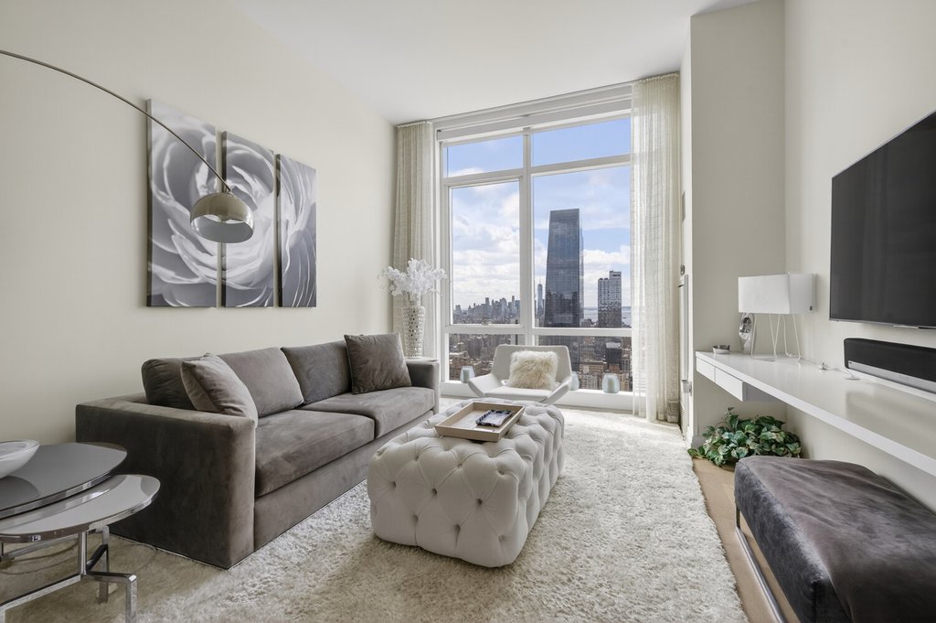 460 West 42nd Street, Unit 53G photo 2