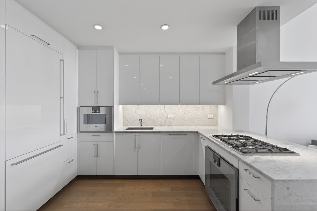 460 West 42nd Street, Unit 53G photo 8