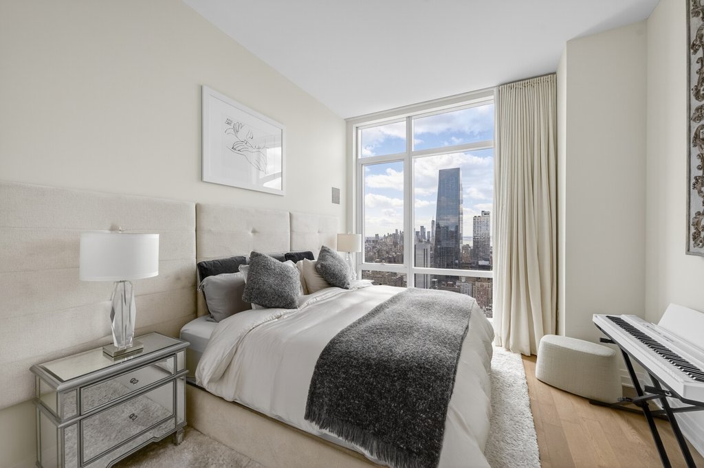460 West 42nd Street, Unit 53G photo 9