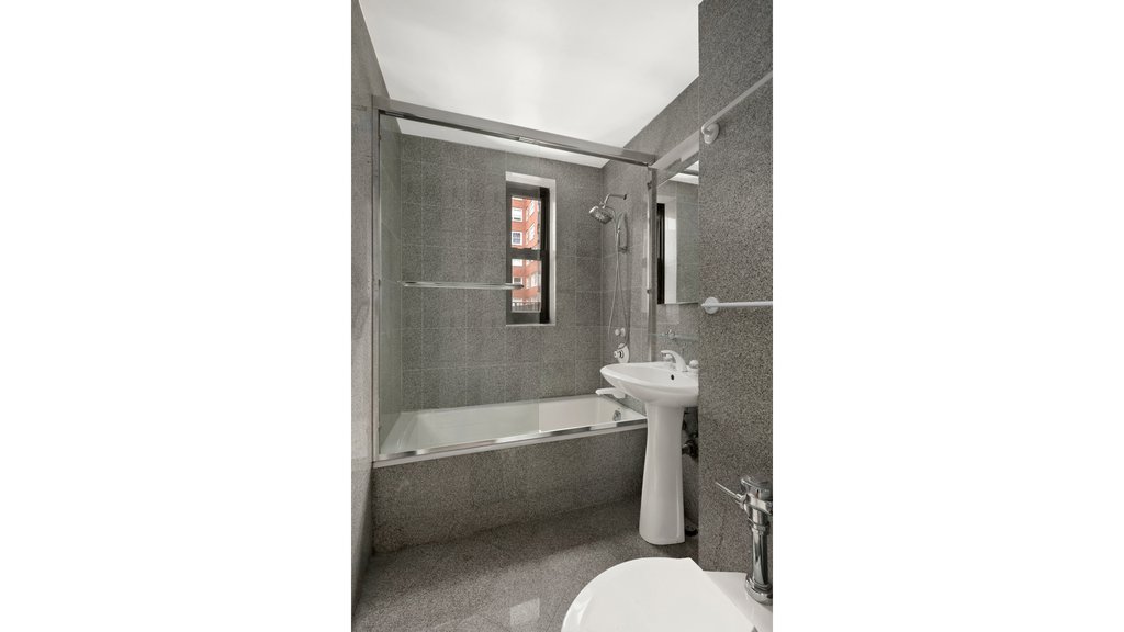 245 East 72nd Street, Unit 14C photo 8