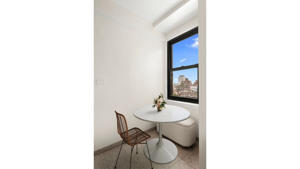 245 East 72nd Street, Unit 14C photo 7