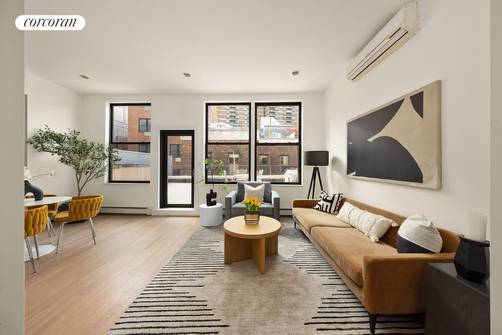 264 Water Street #PH7D