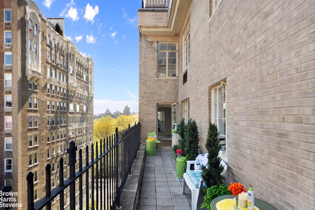 320 Central Park West #11H