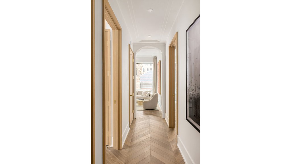 660 Lexington Avenue, Unit 2B photo 7