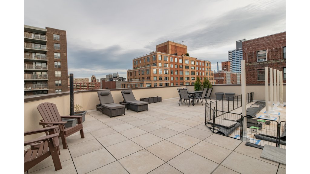 203 West 90th Street, Unit PHE