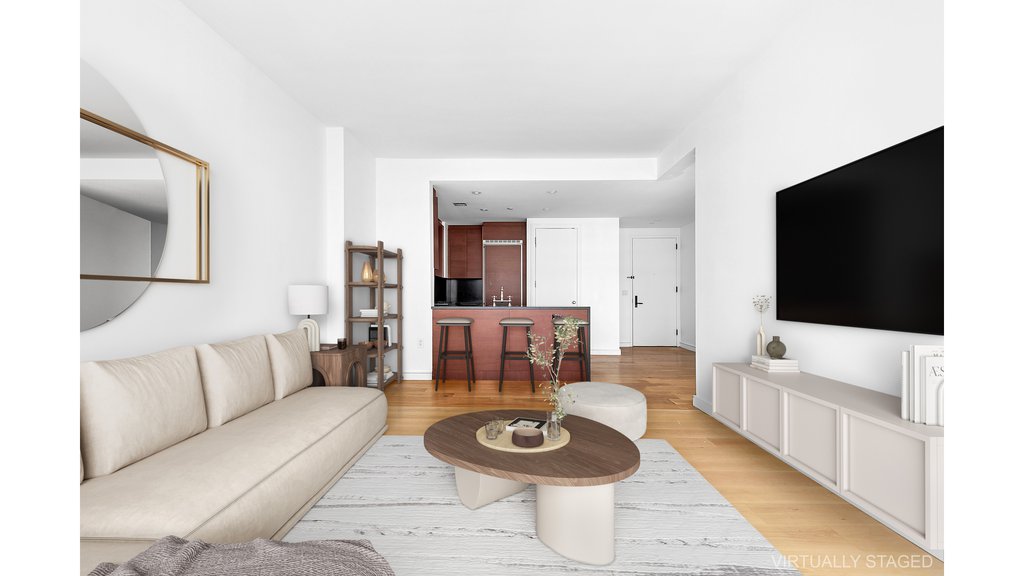 540 West 28th Street, Unit 8E photo 2