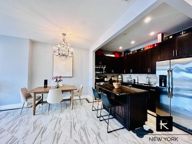 90 Bay Street Landing, Unit 4J photo 4